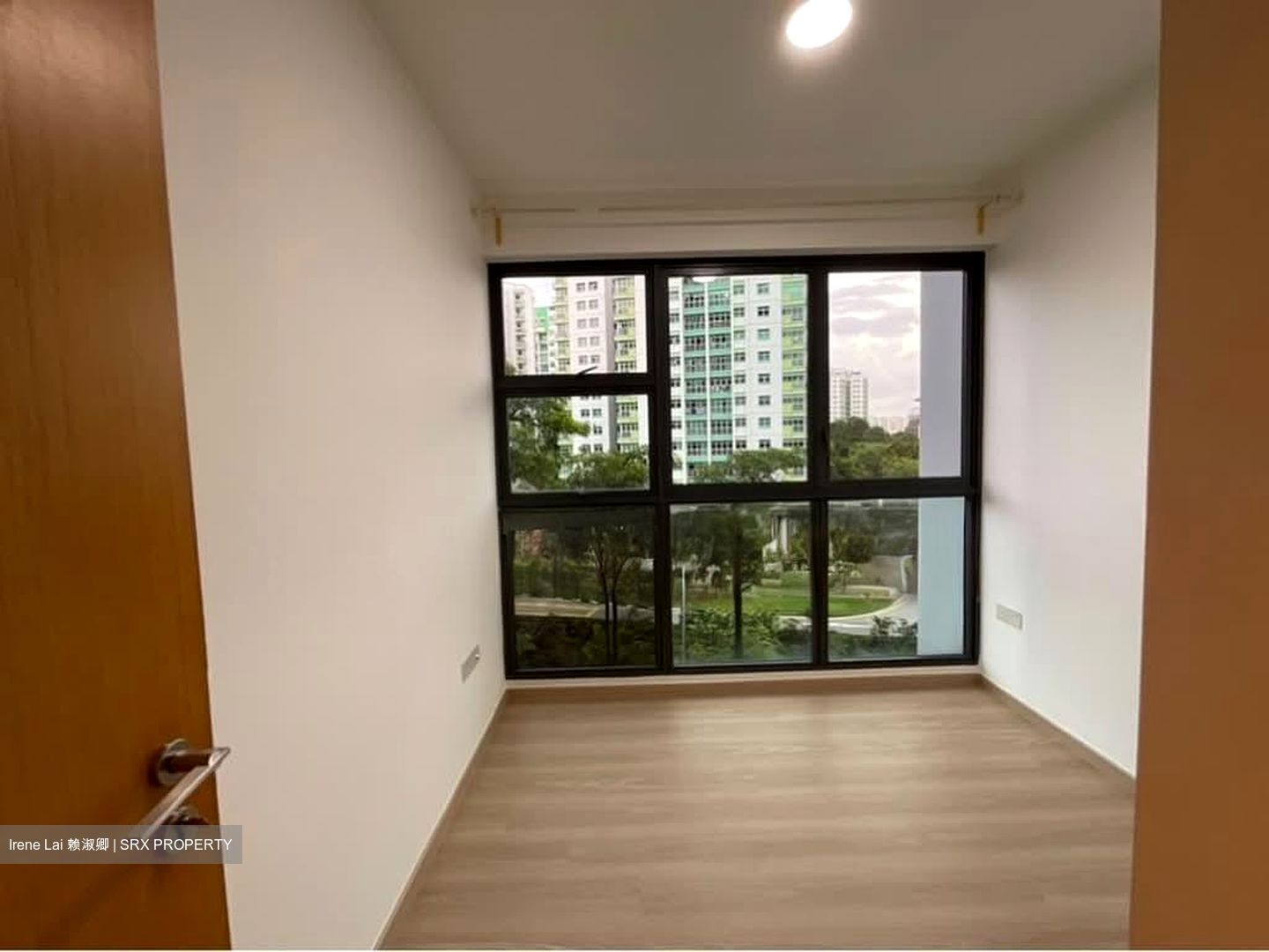 Prive (D19), Condominium #585645881